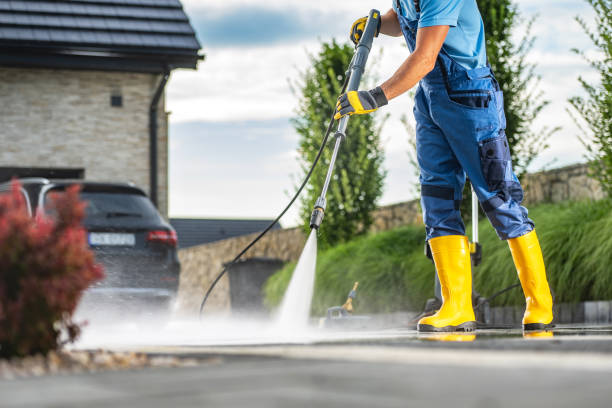 Munising, MI Pressure Washing Services Company